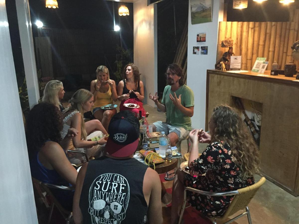 Bohemian Bohol Hostel Панглао Екстериор снимка
