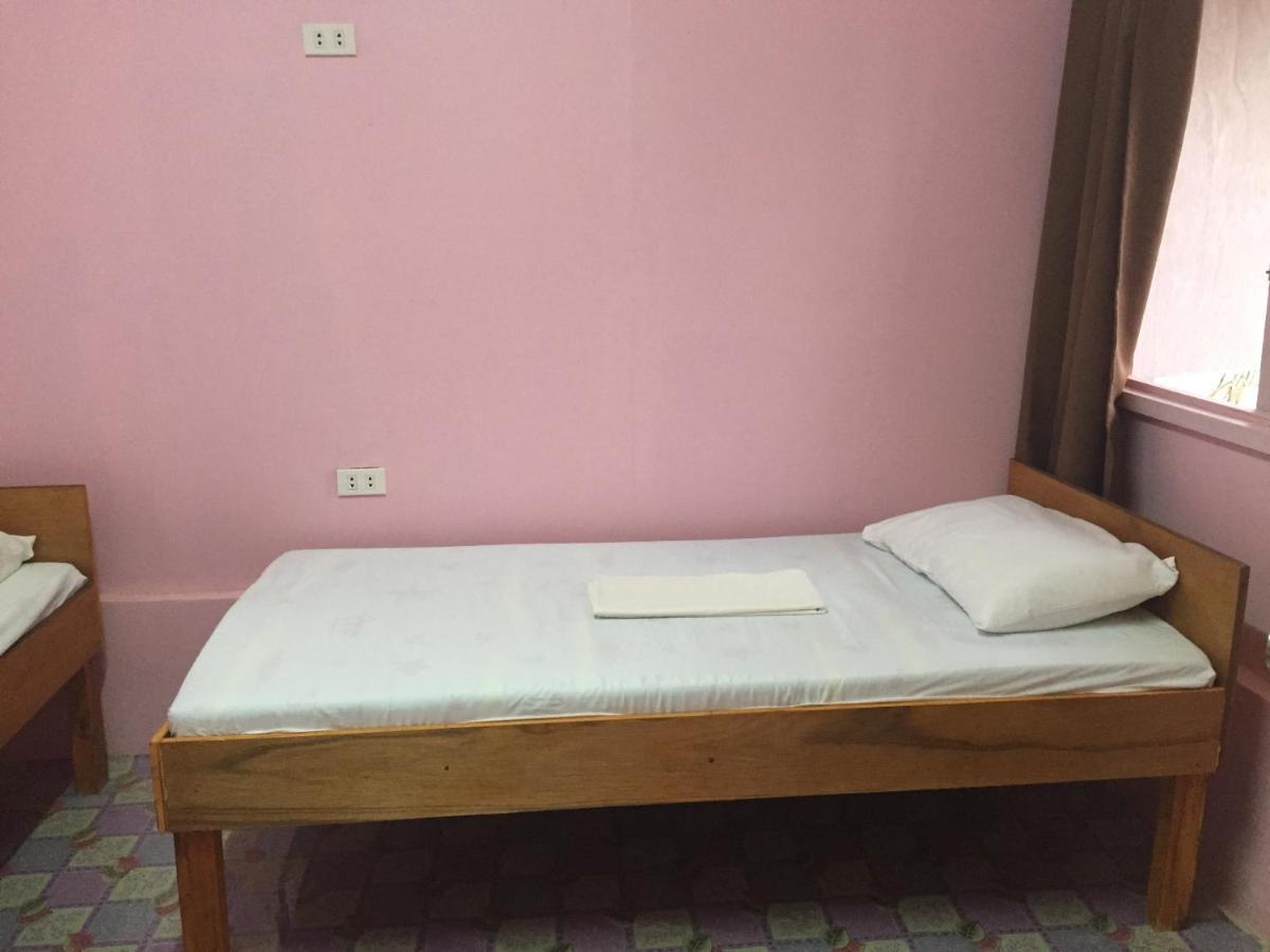 Bohemian Bohol Hostel Панглао Екстериор снимка